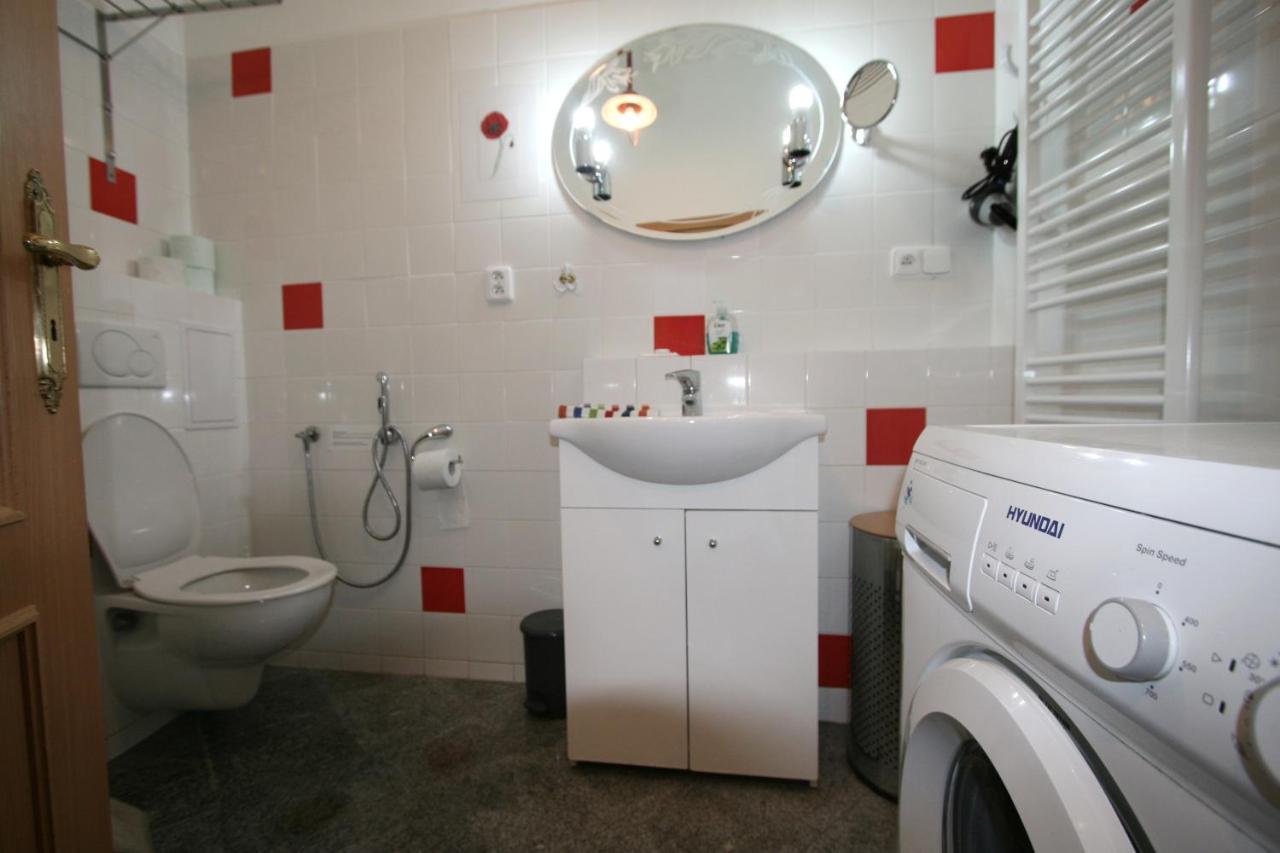קרלובי וארי Apartment No. 12 Trziste 29 מראה חיצוני תמונה